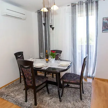 Matic Apartman Makarska